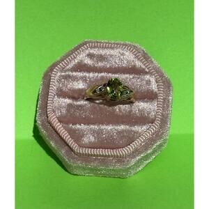 10K Gold Peridot Ring with Diamond Accents – Vintage Estate Jewelry